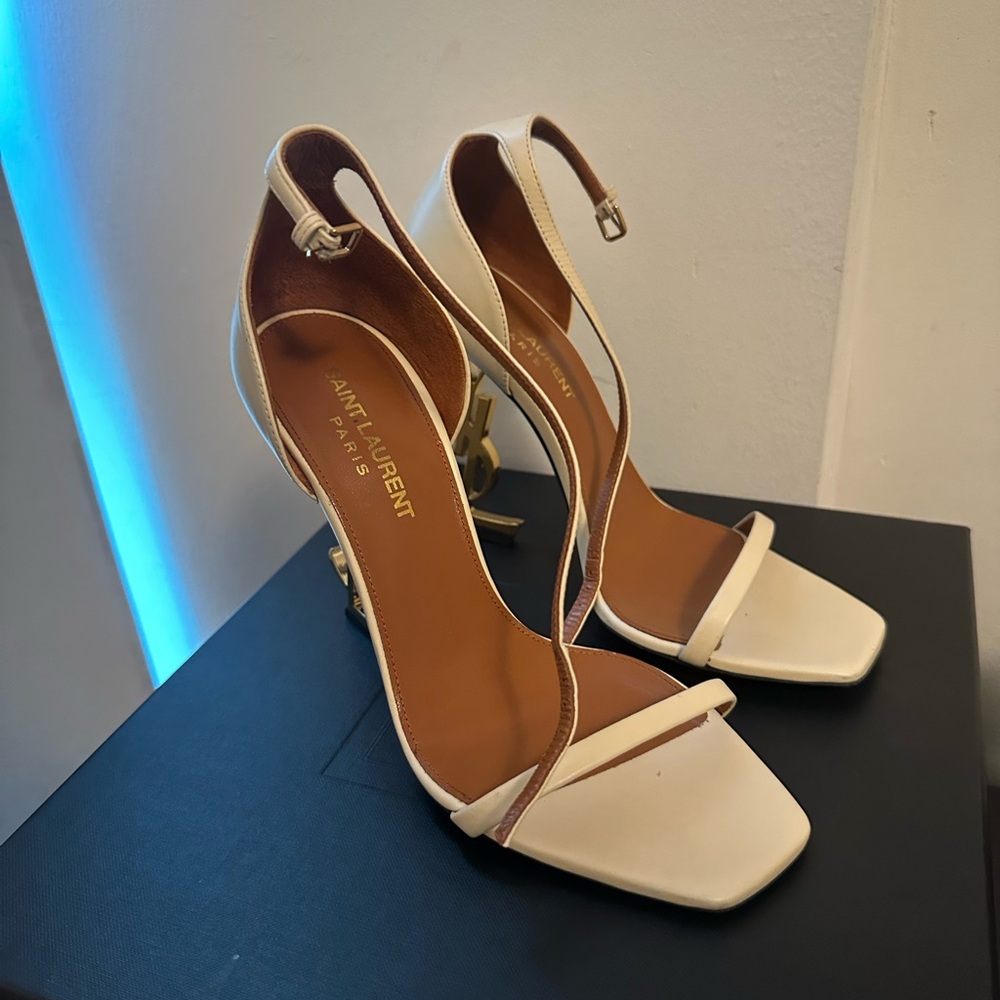 Saint Laurent Cream Heels with Gold Logo Accent - Picture 2 of 3
